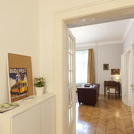 Liszt Ferenc Boutique شقة بودابست
