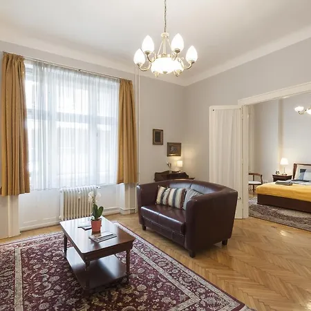 شقة Liszt Ferenc Boutique